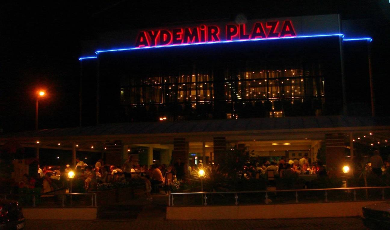 Latif Aydemir Plaza